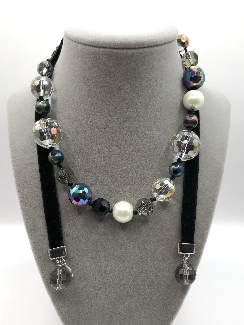 Cookie Lee Multicolor Iridescent & Pearl Bead Necklace with Black Velvet